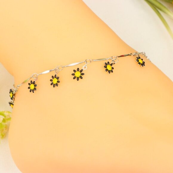 "New Beautiful Design Anklet for Women/Girls, Gift, A994 - Picture 3 of 7